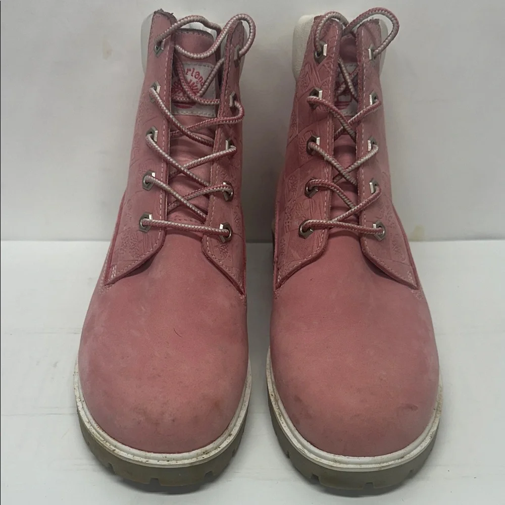 Timberland Women's Lace-Up Pink Chukka Boots - Picture 2 of 7